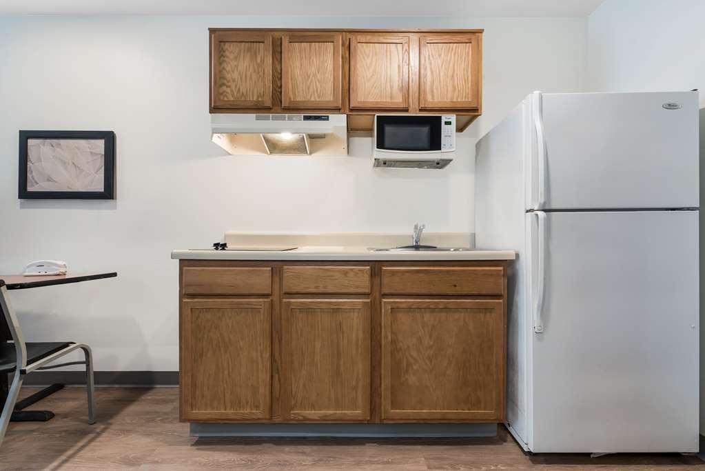 Extended Stay America Select Suites - Orlando - East Quarto foto